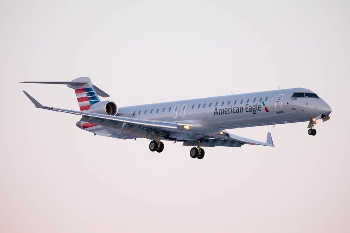 Bombardier CRJ700