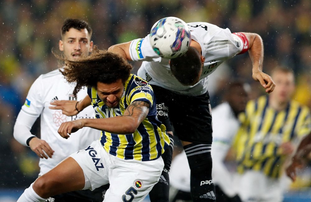 Kadıköy'de 6 gollü derbi: 10 kişilik Beşiktaş'tan müthiş geri dönüş - 10