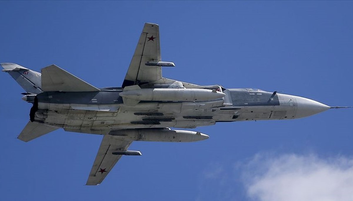 Rusya'da Su-24 savaş uçağı düştü