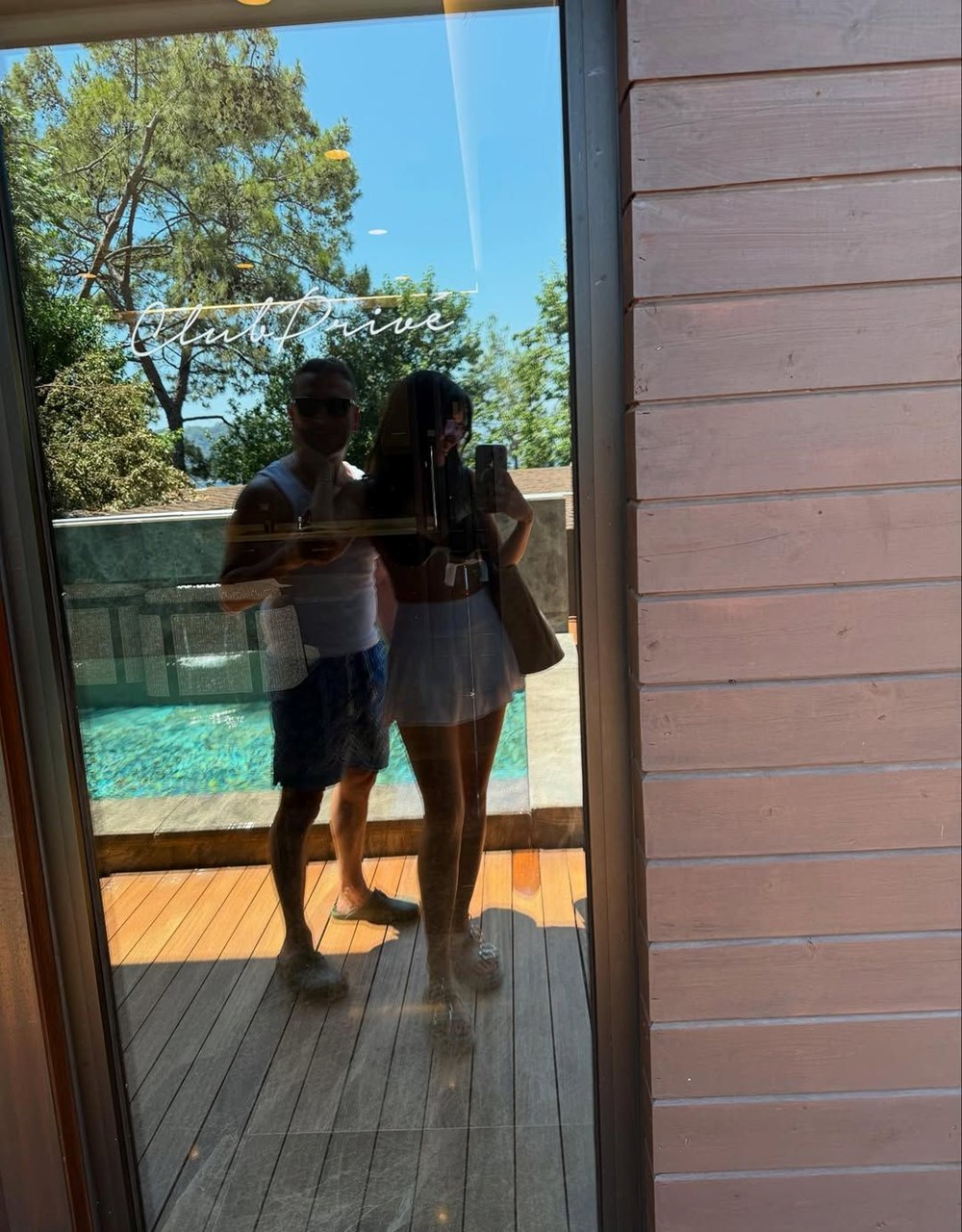 Hazal Subaşı ile Oğuzhan Koç'tan yeni tatil pozları - 5