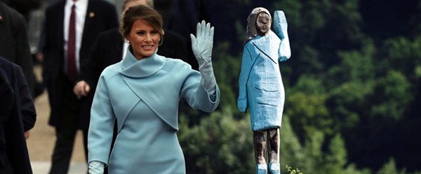 Melania Trump heykeli şaka mı gerçek mi?