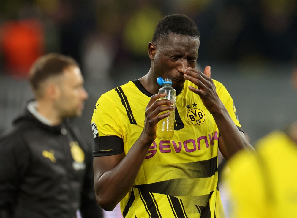 Şampiyonlar Ligi'nde tarihi gecenin kıyısından dönüldü: Barcelona'ya hat-trick yaptı | Aston Villa sürprize çok yaklaştı - 10