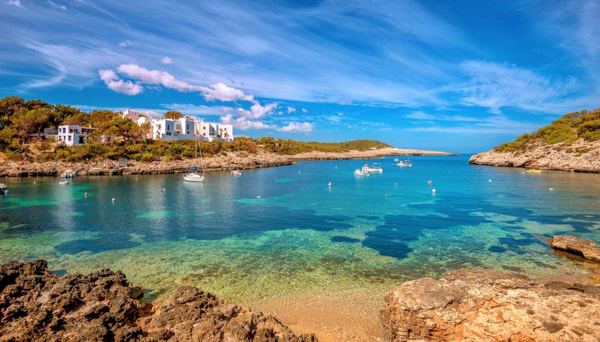 Bilim insanları uyardı: İbiza ve çevresindeki turistik adalar yüzyılın sonuna kadar yok olacak Bilim insanları uyardı: İbiza ve çevresindeki turistik adalar yüzyılın sonuna kadar yok olacak