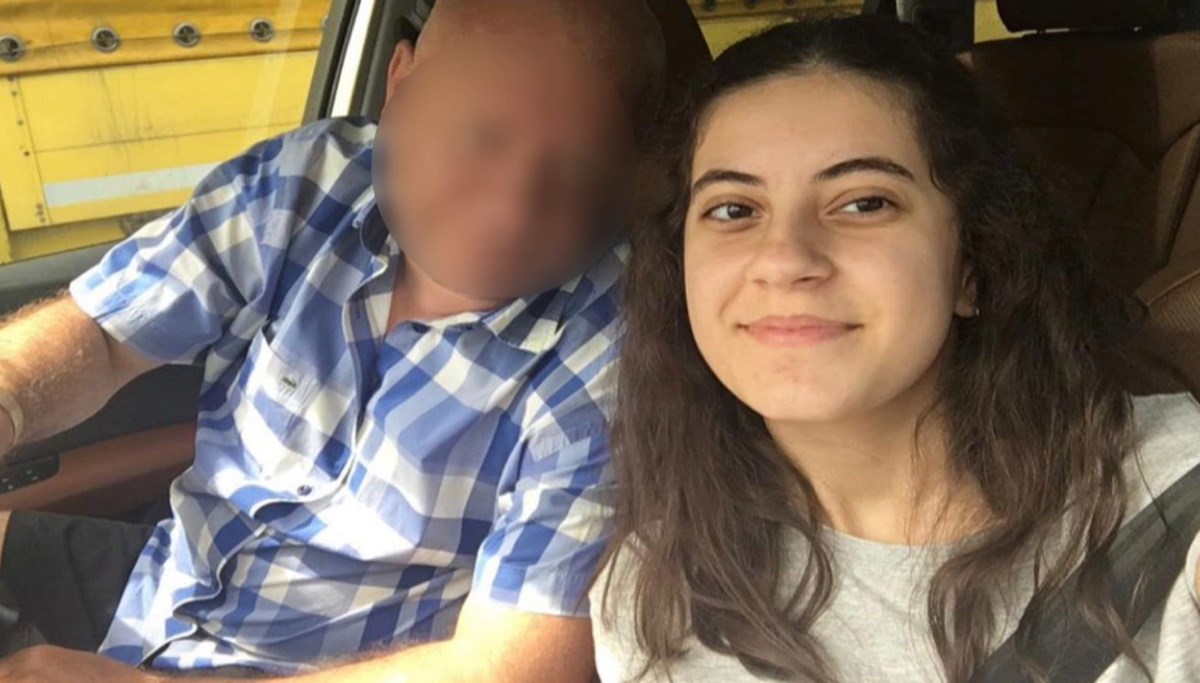 Doktor olabilmek için babasına dava açtı Doktor olabilmek için babasına dava açtı