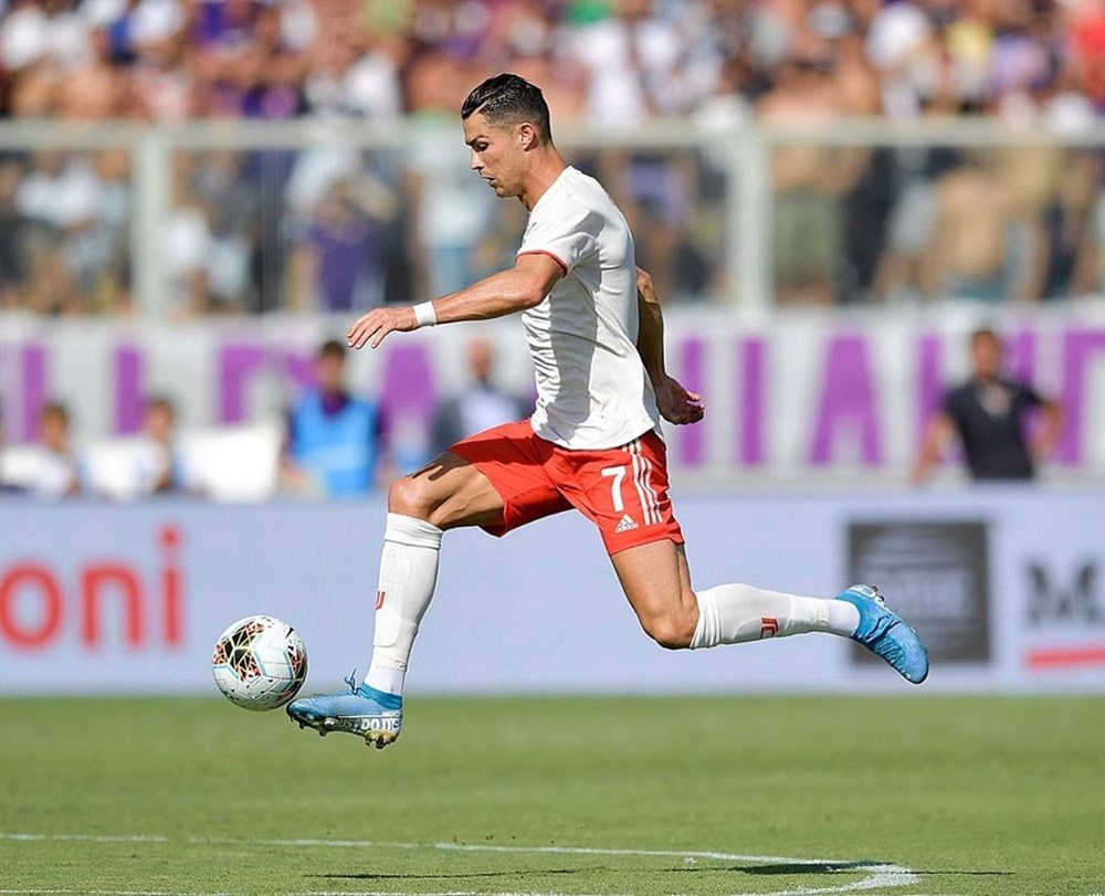 Ronaldo ile Messi Instagram kazancında da zirve yarışında - 1