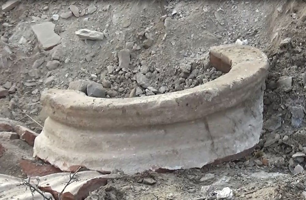 Kaçak kazıda 1800 yıllık erzak küpünü parçaladılar - 2
