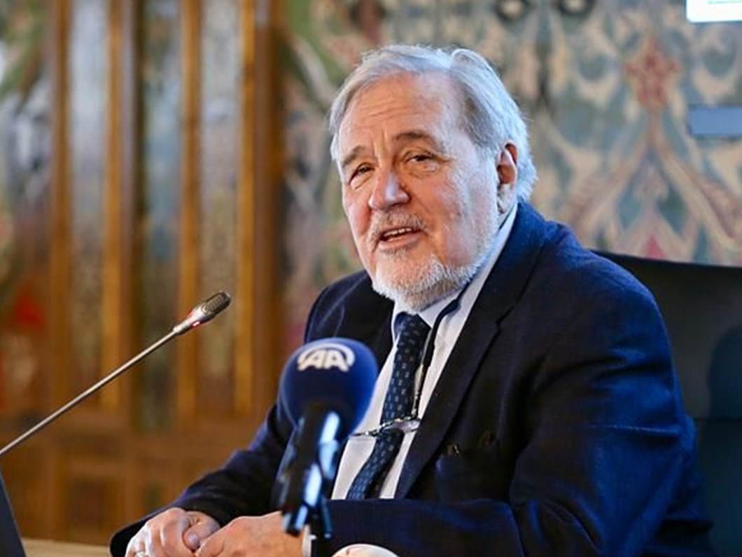 ilber ortayli 2 abdulhamid padisah olmasa dunya markasi olurdu ntv