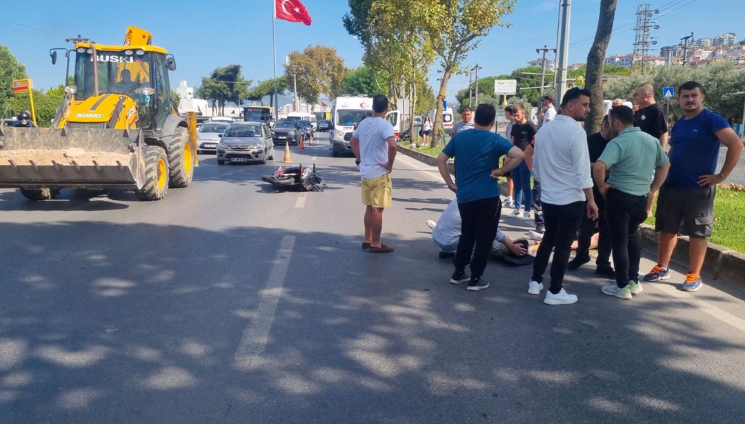 Bursa'da motosiklet ile otomobil çarpıştı: 2 yaralı