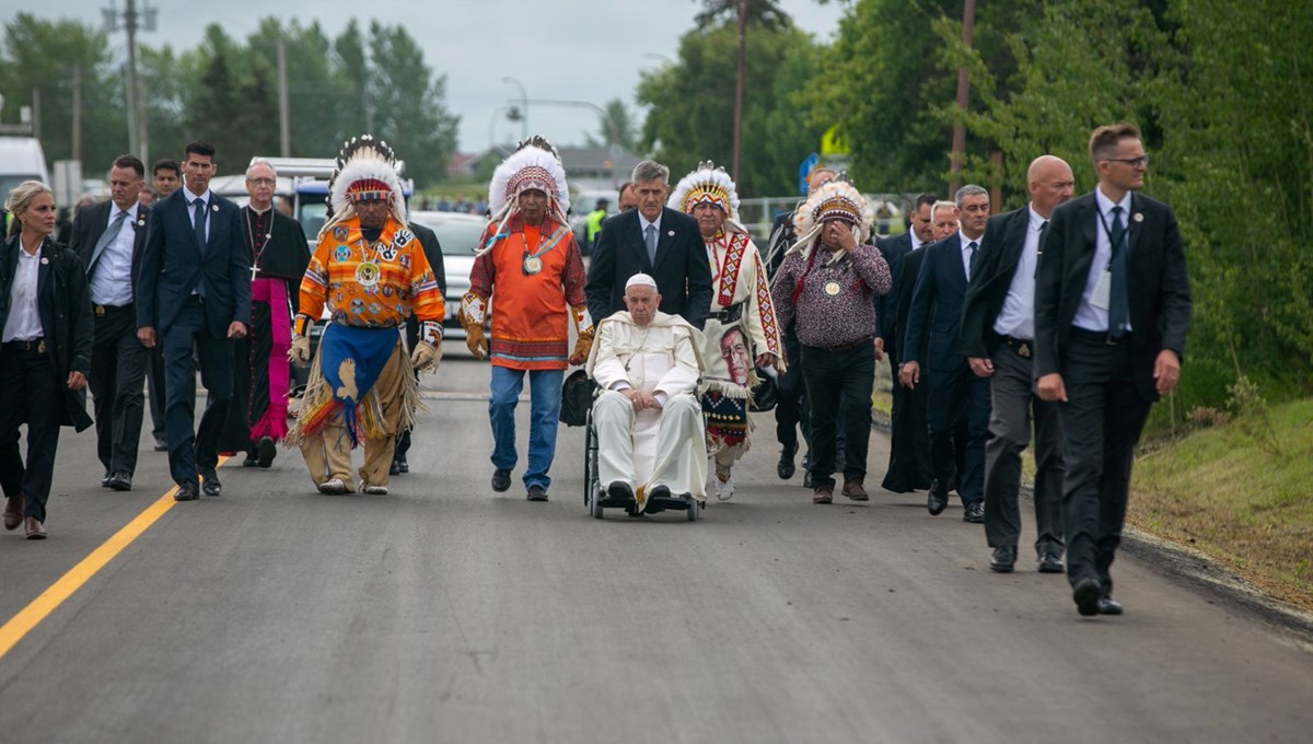 Papa'dan Kanada'ya 