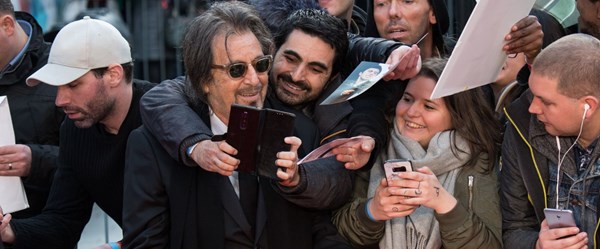 The Irishman filminin Londra galasına ünlü akını