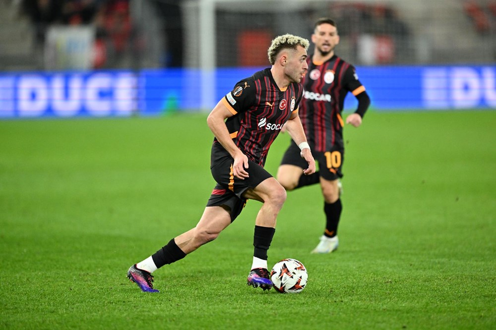 Beşiktaş ve Galatasaray maçlarından galibiyet çıkmadı - 13