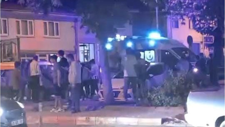 10 bin lira için arkadaşını bıçakladı