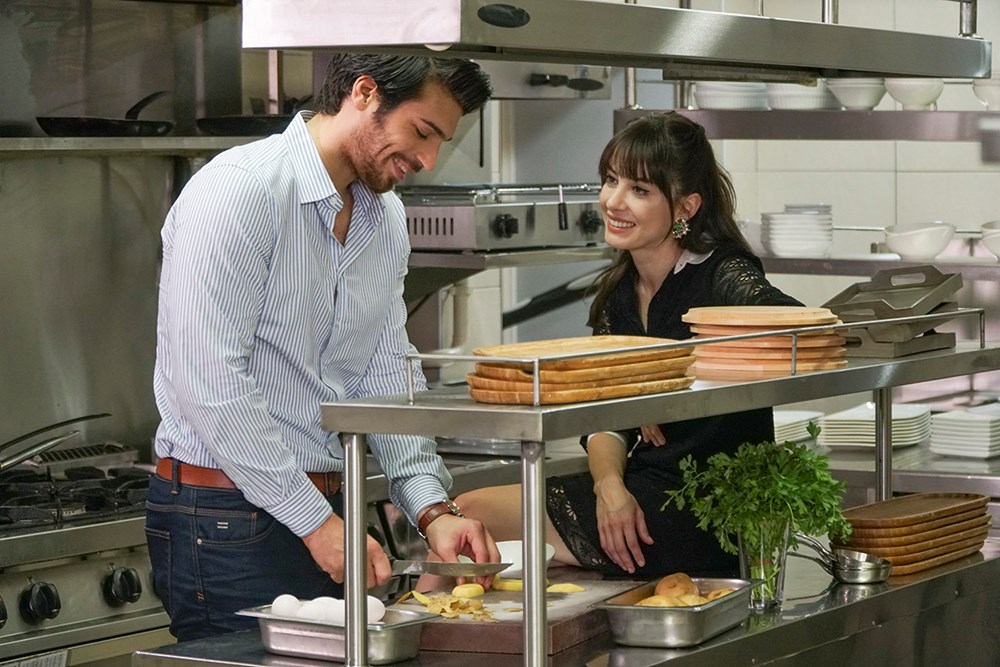 Can Yaman ve Özge Gürel Dolunay'ı anlattı - 6