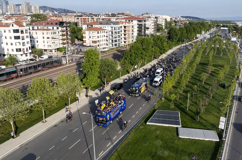 zBfDnIP DE zPWSEUBGXYA