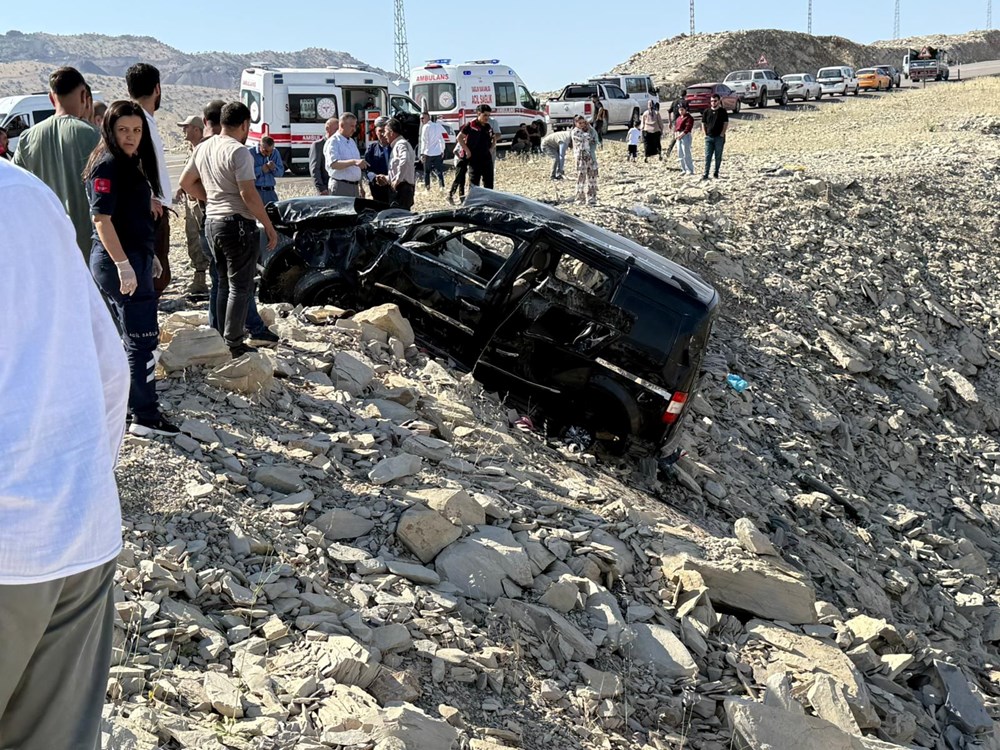 Şırnak'ta feci kaza: Aynı aileden 3 can kaybı - 5