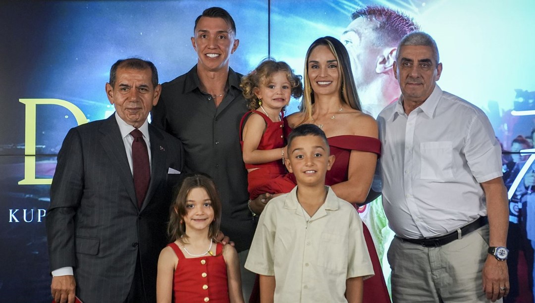Veda eden Muslera'dan "Galatasaray'a kaleci önerir misiniz?" sorusuna yanıt