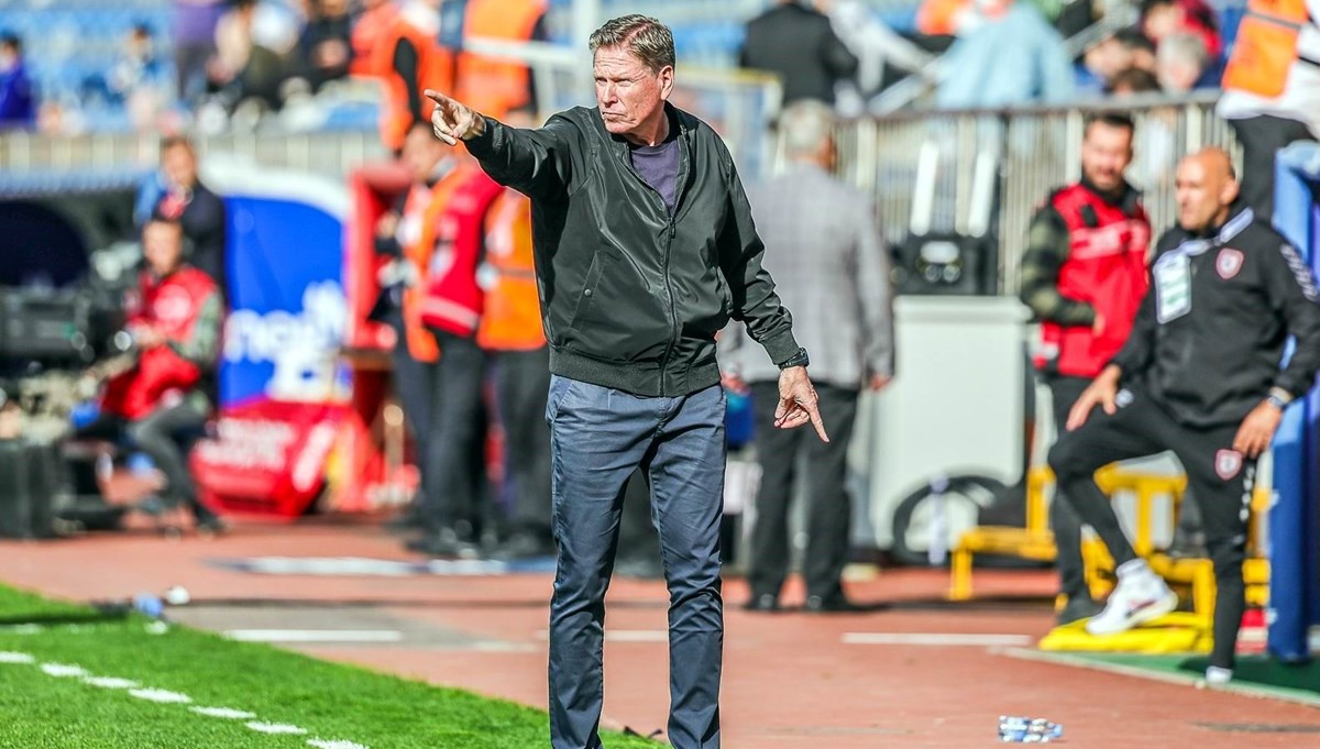 Samsunspor, Teknik Direktör Markus Gisdol'un ayrılığını duyurdu Samsunspor, Teknik Direktör Markus Gisdol'un ayrılığını duyurdu