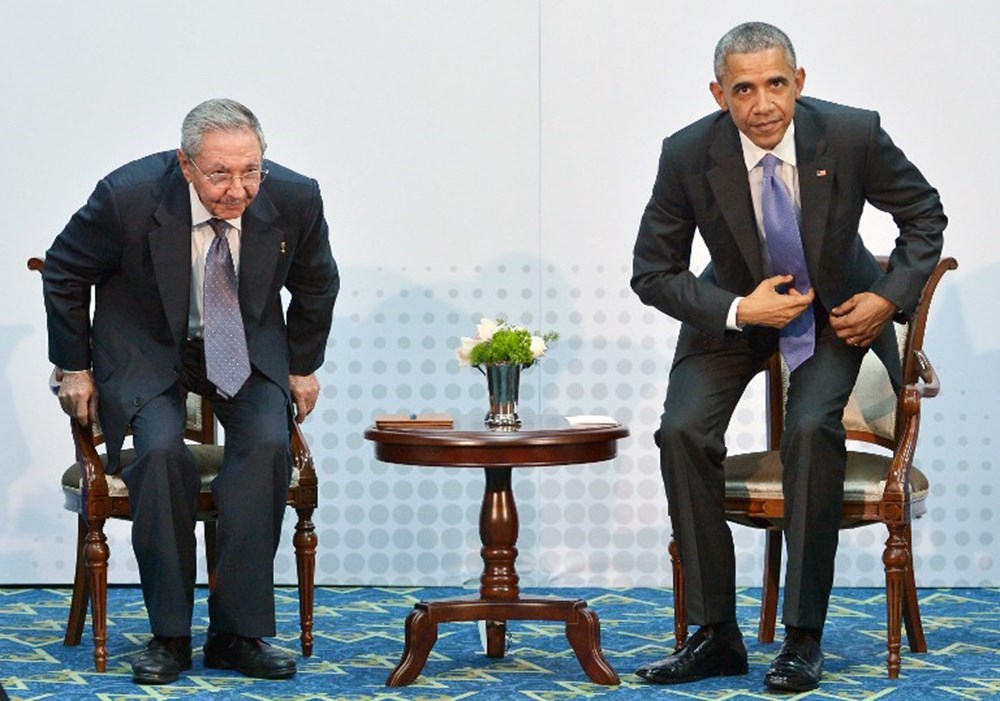 Panama'daki tarihi görüşmede Castro'dan Obama'ya büyük övgü - 1