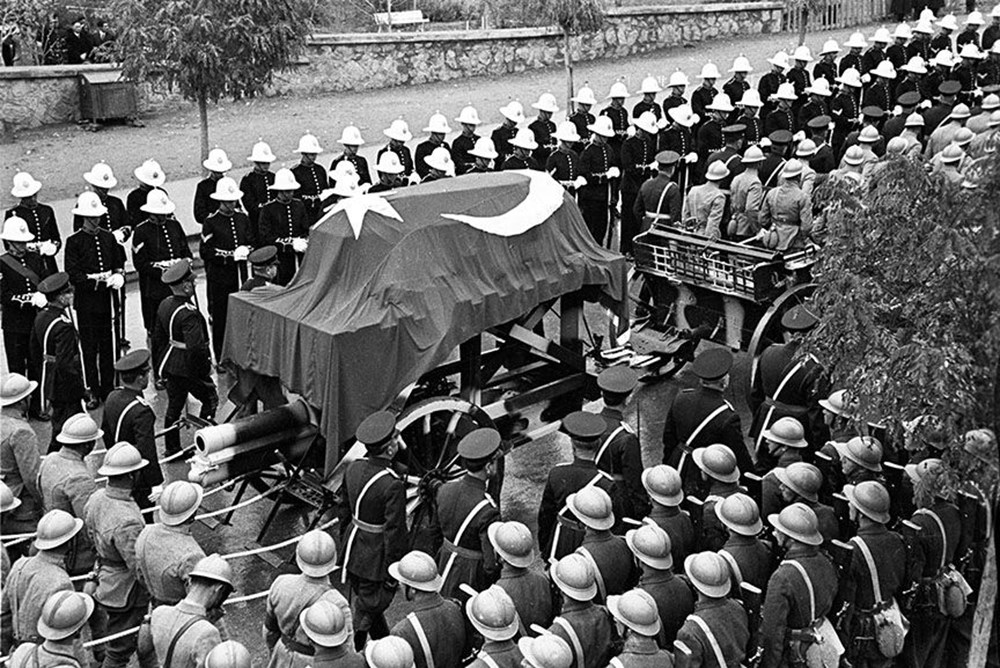 Atatürk'ün vefatının 80. yılı: Sevgi, saygı, özlem ve minnetle... - 27