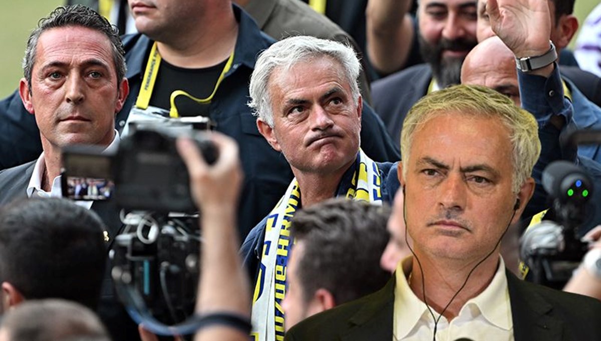 Fenerbahçe Mourinho'yu KAP'a bildirdi: Günlük 1 milyon TL kazanacak