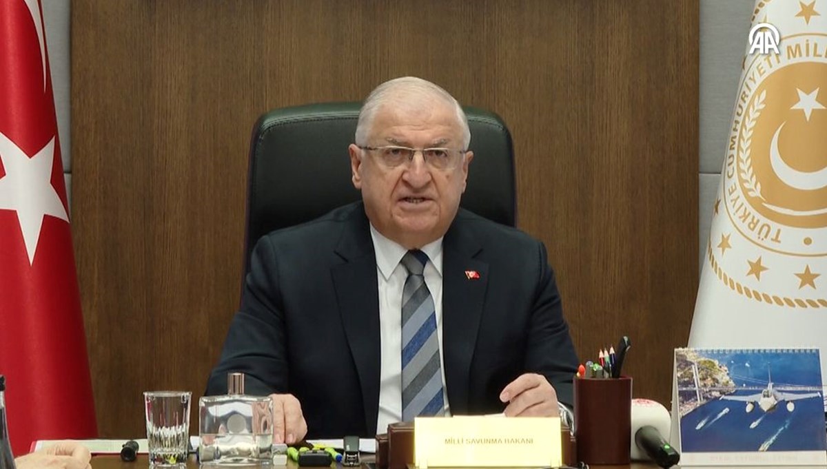 Bakan Yaşar Güler komuta kademesiyle bir araya geldi: “Tehditler kaynağında bertaraf ediliyor”