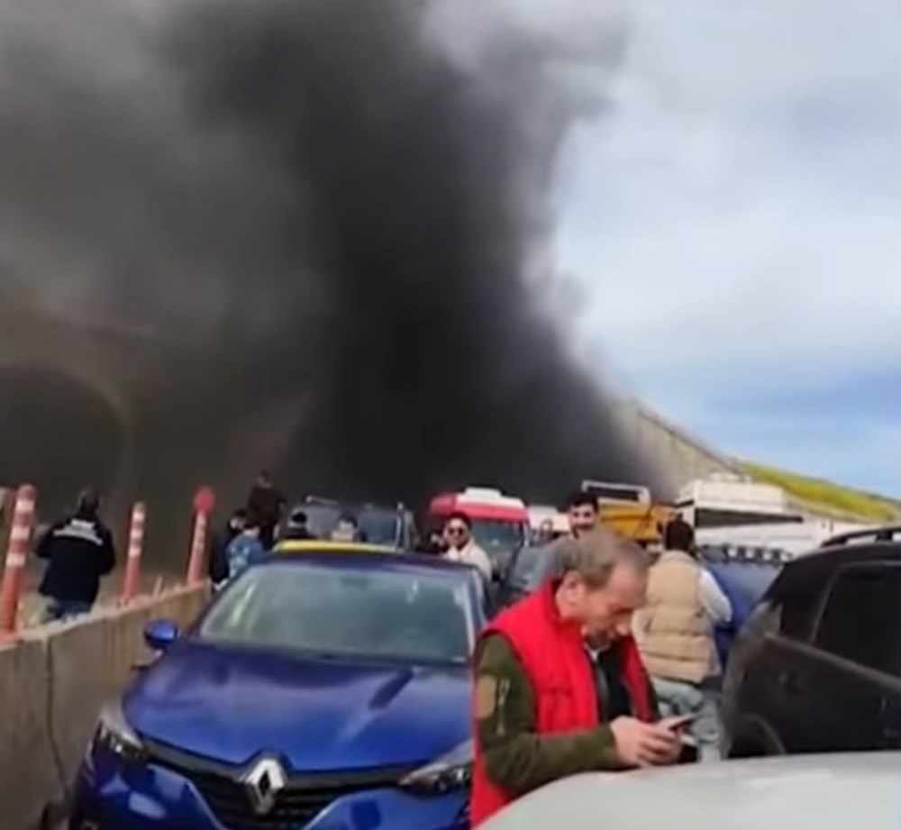 Sabiha Gökçen Havalimanı Tüneli'nde çıkan yangın söndürüldü 73 zK5TMsiqZkiICzusheJCYg