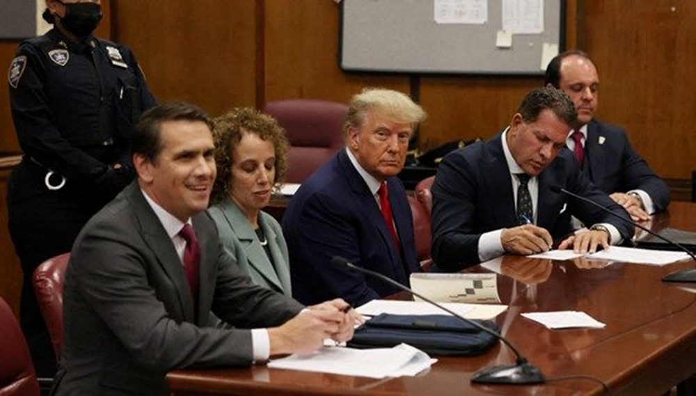 Tarihi dava: Eski ABD Başkanı Donald Trump hakim karşısına çıktı - 14
