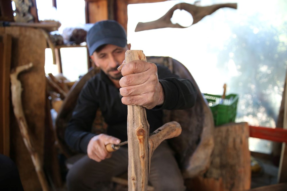 Alanyalı marangoz çocukluk hayalini gerçekleştirdi: Yapması 3 yıl sürdü, 300 bin liraya mal oldu - 9