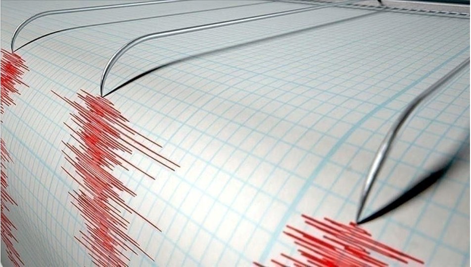 Ege Denizi beşik gibi: İki dakika arayla 4,6 büyüklüğünde deprem