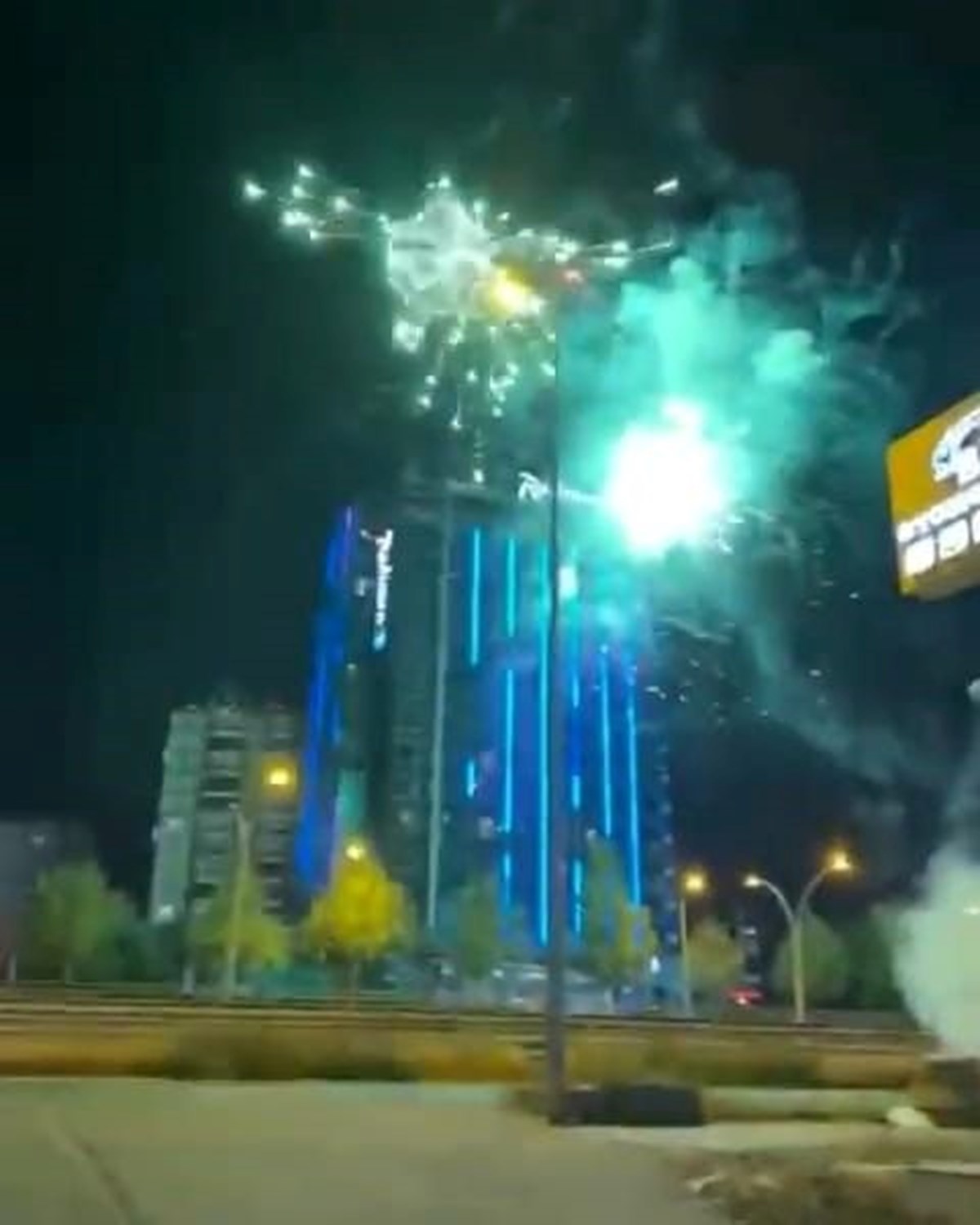 zLoJ4GvhIUaP7CbnfG1SsQ.jpg