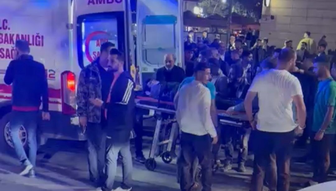 Motosiklet yayaya çarptı