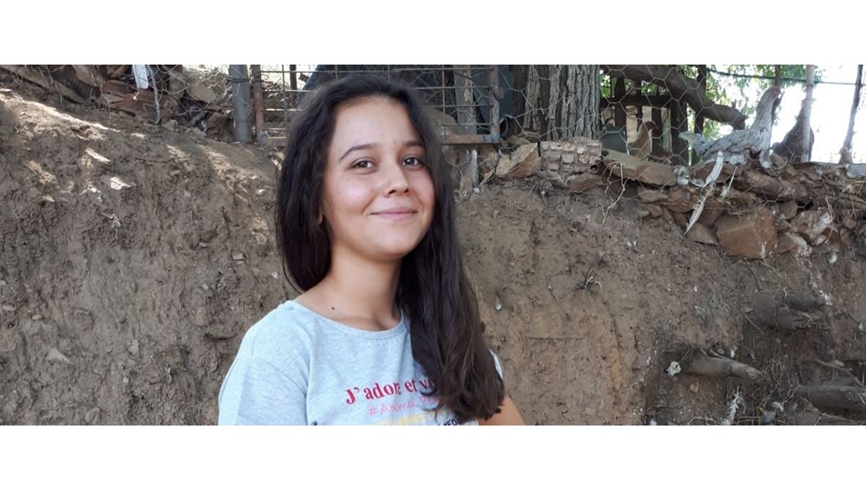 İzmir'de lise öğrencisi Pınar Ezgi'den 2 gündür haber alınamıyor
