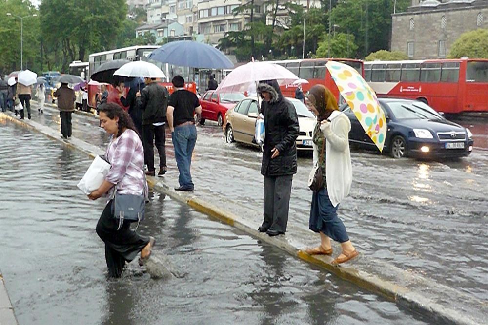 İstanbul�a yağmur yağınca… Son Dakika Türkiye Haberleri NTV Haber İstanbul�a yağmur yağınca… Son Dakika Türkiye Haberleri NTV Haber