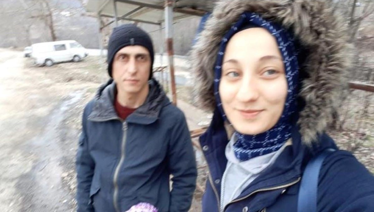 Eşini öldürüp sosyal medyadan paylaşım yaptı Eşini öldürüp sosyal medyadan paylaşım yaptı