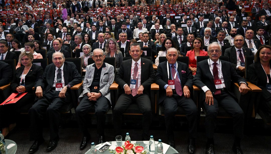 CHP'de parti programı çalıştayı