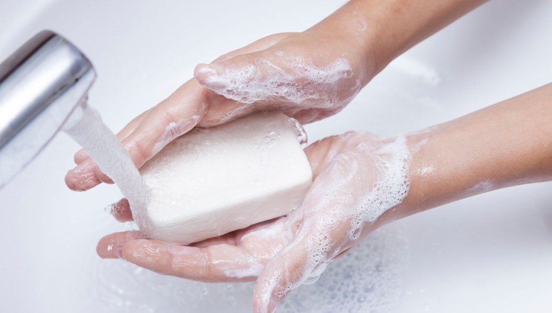 Мыло которым моют глаза. Fit eye мыло. Моет с мылом глаза гифка. Мыло для рук. Мытье рук.