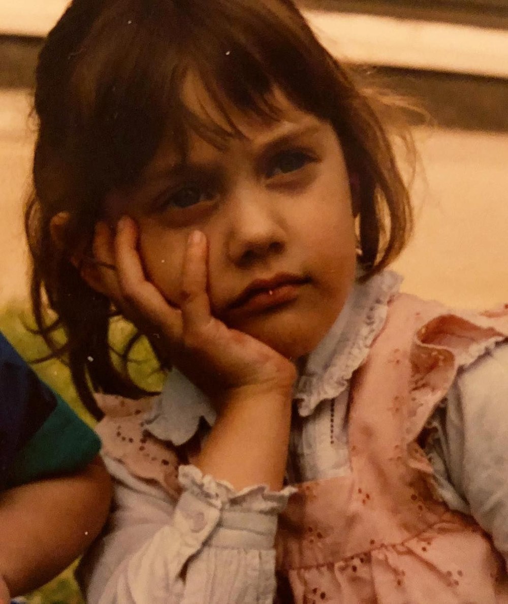 Ayşecan Tatari'den nostaljik kare: 5 sene önce bugün (Ünlülerin çocukluk ve gençlik halleri) - 426