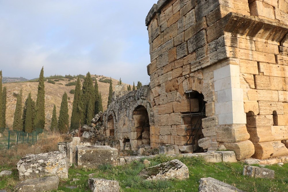 Hierapolis Antik Kenti'nde yıkılma tehlikesi - 3