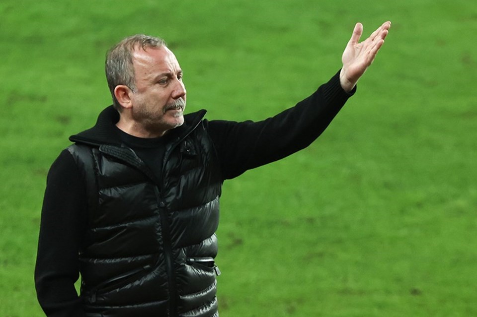 Sergen Yalçın geri dönüyor: Mehmet Büyükekşi de görüşmeye dahil oldu - 1