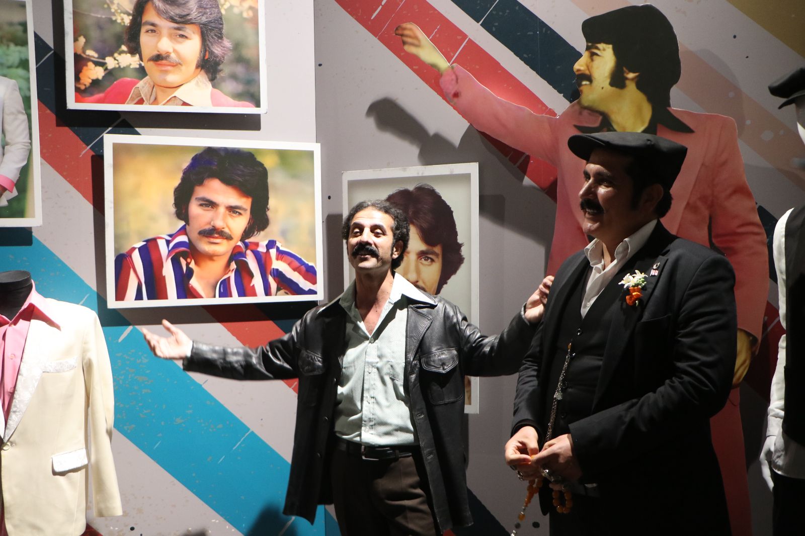 Ferdi Tayfur, memleketi Adana'da unutulmadı! Sabahçı Kahvesi sergisi açıldı - 4