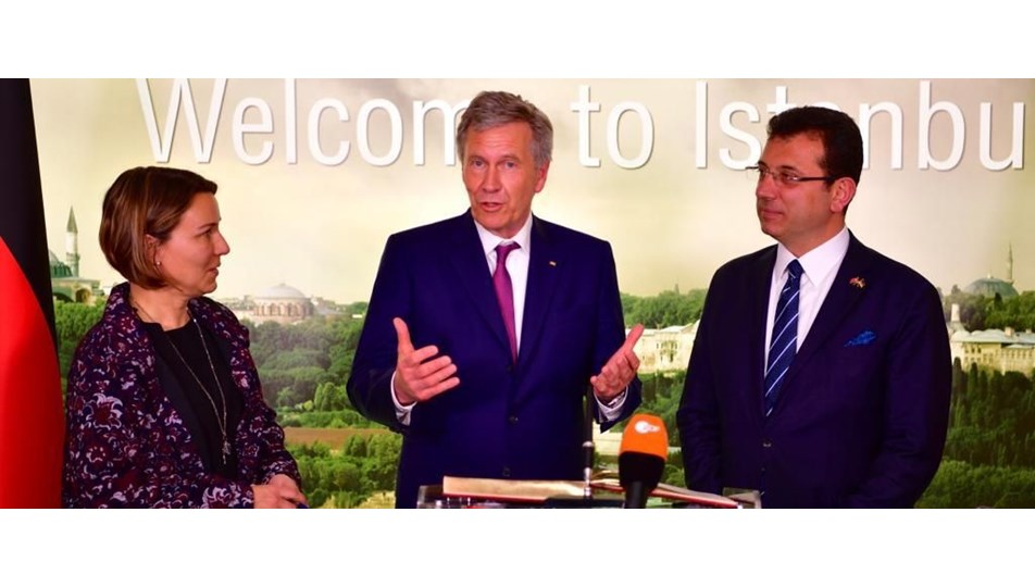 Eski Almanya Cumhurbaşkanı Wulff'tan İBB'ye ziyaret