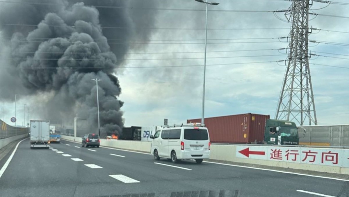Japonya’da 7 araçlı zincirleme kaza: 3 ölü, 2 yaralı Japonya’da 7 araçlı zincirleme kaza: 3 ölü, 2 yaralı