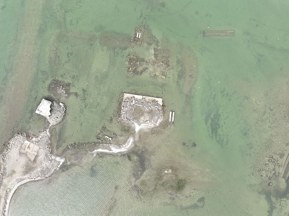 Büyükçekmece Baraj Gölü çekildi: Balıkların olduğu yerde koyunlar otluyor - 2