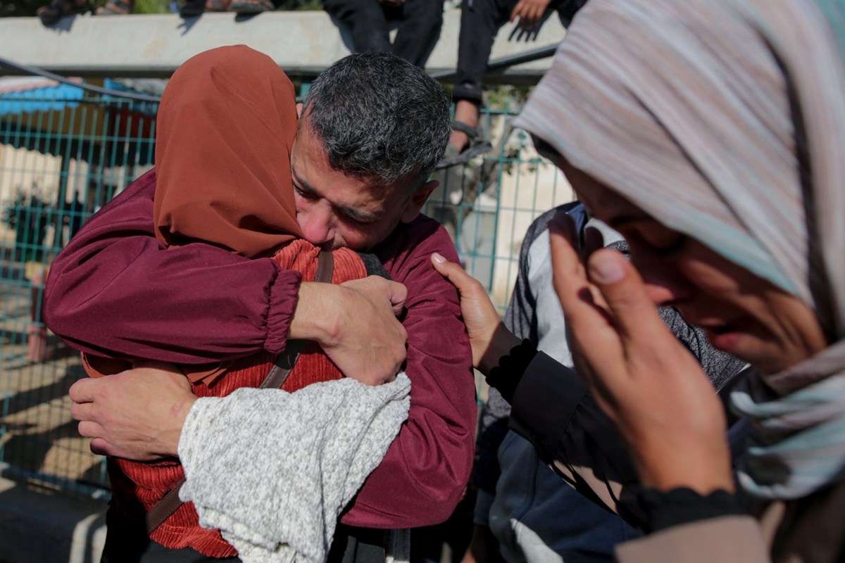 Lekeli gri tulumların anlattıkları: Taciz ve işkencenin kanıtları