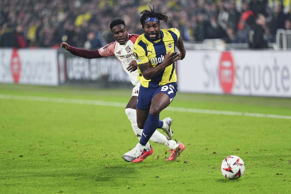 Napoli'nin Saint-Maximin için evrak yarışı: Fenerbahçe'ye fesih bedeli ödenecek - 4