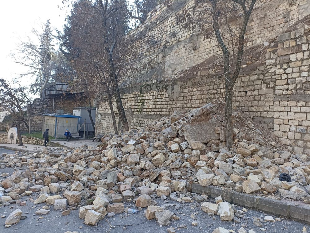 Depremde tarihi Kahramanmaraş Kalesi de hasar gördü - 6