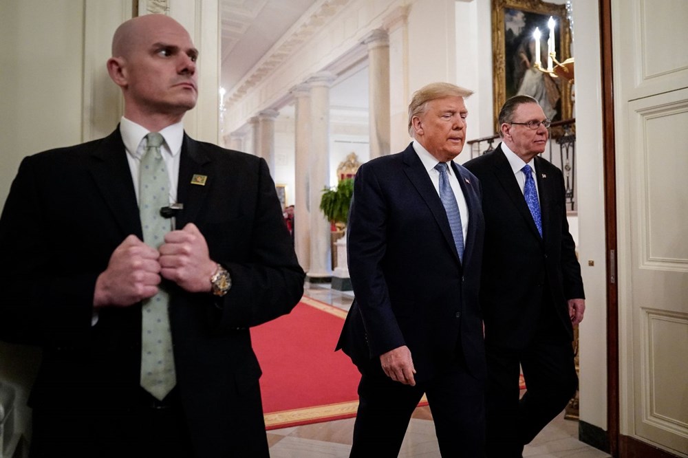 Donald Trump'ı zora sokacak kitaba onay (Too Much and Never Enough) - 3