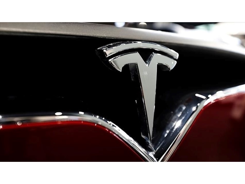 Tesla'da duraklama dönemi: Otomobil devini ne bekliyor?