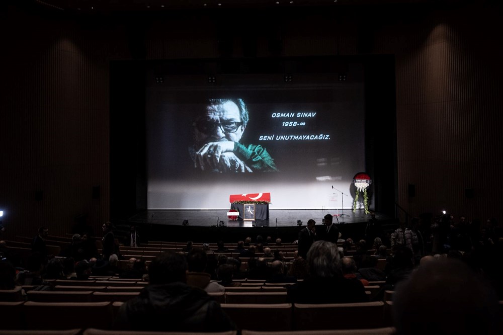 Osman Sınav'ın cenaze töreninde oğlundan duygusal veda: Ağlamayacağım diye söz vermiştim - 2