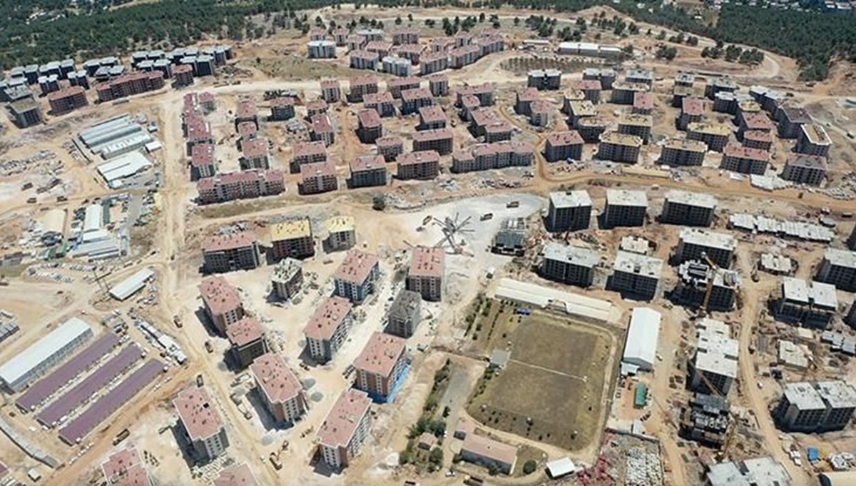 Deprem konutlarında yüzde 50 indirim beklentisi Deprem konutlarında yüzde 50 indirim beklentisi